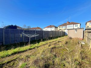 Photo 13- click for photo gallery